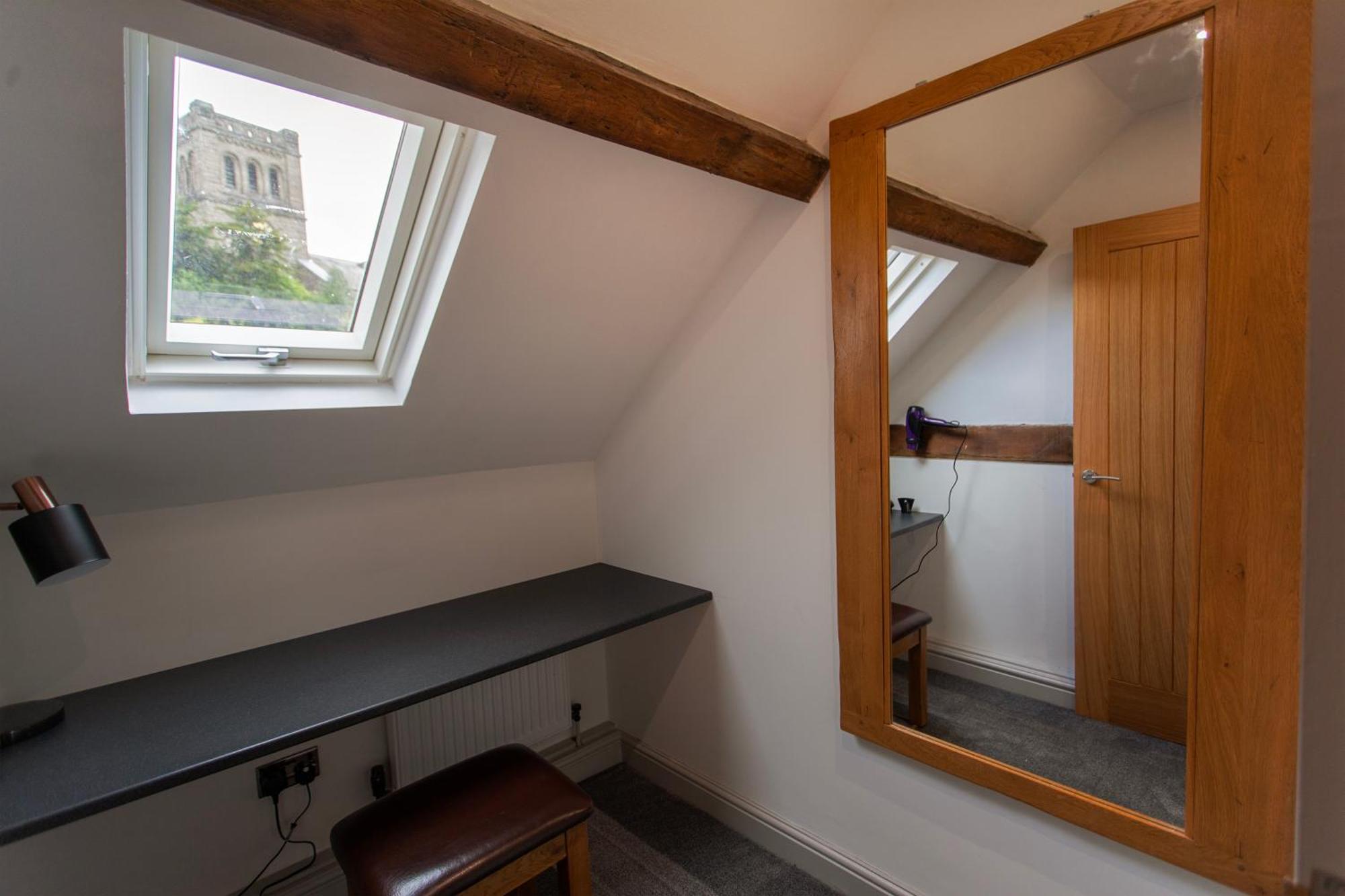 Stunning Ashbourne Town Centre Cottage Near Alton Towers Peak District Derbyshire Exteriör bild
